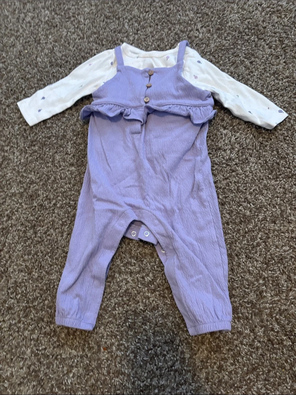 Set of 5 Baby Girl Carter’s Outfits